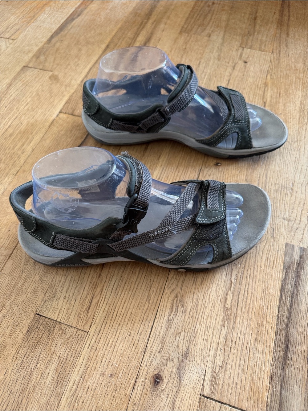 Merrell Azura Strap Gray Black Outdoor Hiking Comfort Sandals Women's Size 9